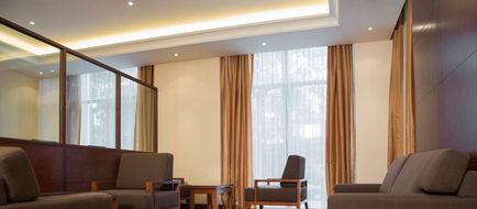 Hilton Garden Inn Hanoi Lobby