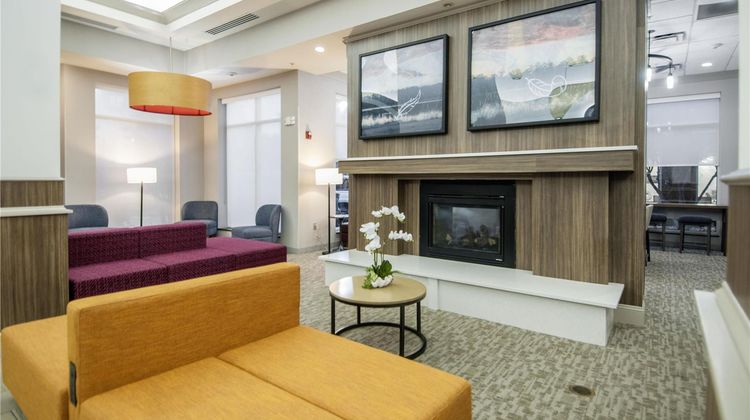 Hilton Garden Inn Hattiesburg Lobby