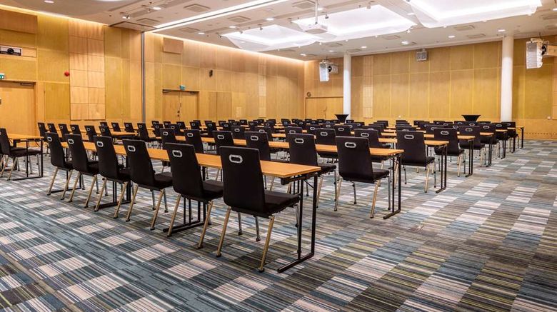 <b>Hilton Helsinki Airport Meeting</b>. Images powered by <a href="https://iceportal.shijigroup.com/" title="IcePortal" target="_blank">IcePortal</a>.