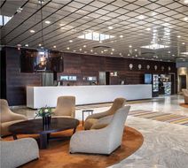 Hilton Helsinki Kalastajatorppa Lobby