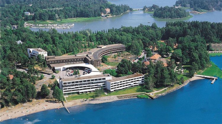 Hilton Helsinki Kalastajatorppa Exterior