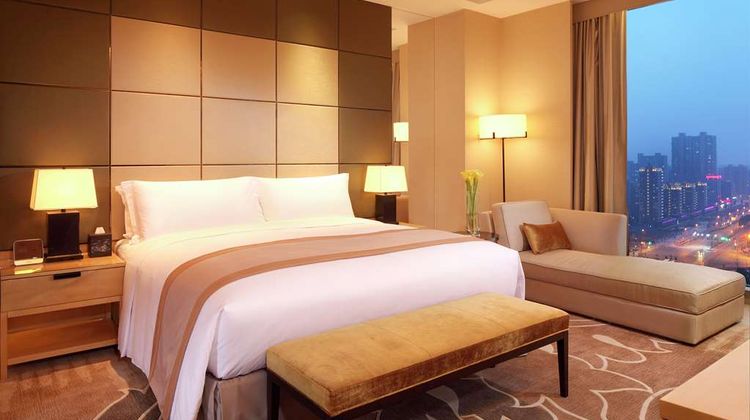 DoubleTree by Hilton Hangzhou East Room