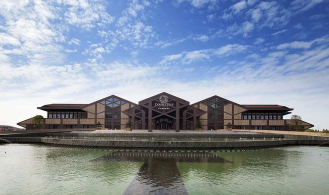 DoubleTree Resort by Hilton Jiaxing Exterior