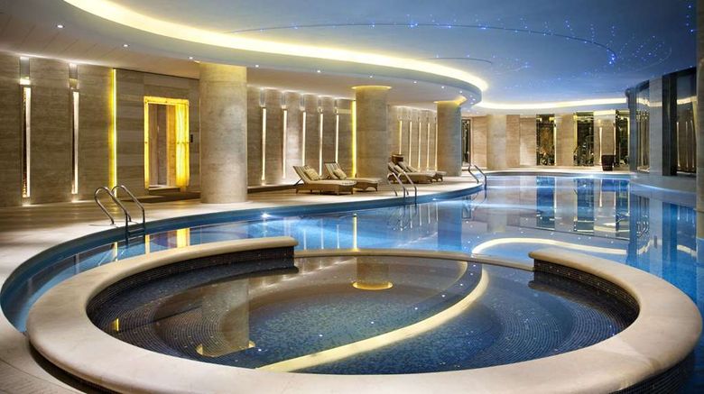 <b>Hilton Hangzhou Qiandao Lake Resort Pool</b>. Images powered by <a href="https://iceportal.shijigroup.com/" title="IcePortal" target="_blank">IcePortal</a>.