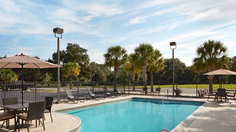 <b>Hilton Garden Inn Beaufort Pool</b>. Images powered by <a href="https://iceportal.shijigroup.com/" title="IcePortal" target="_blank">IcePortal</a>.
