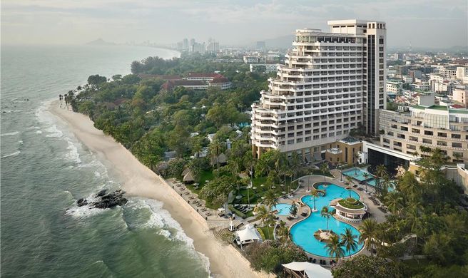 Hilton Hua Hin Resort & Spa Exterior