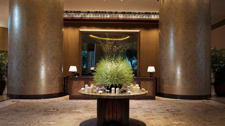 Conrad Hong Kong Lobby