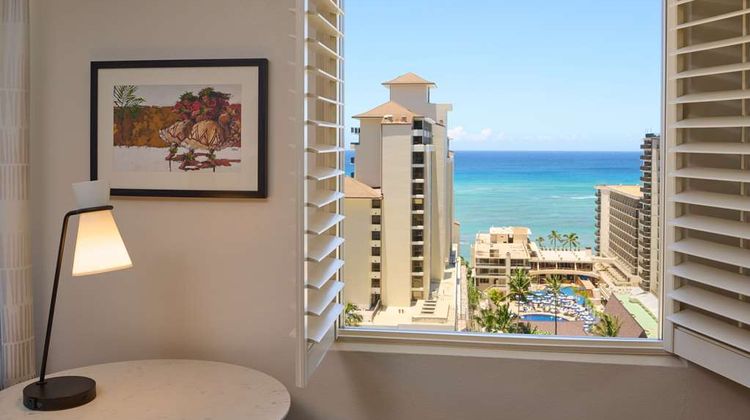 Embassy Suites by Hilton Waikiki Beach Room