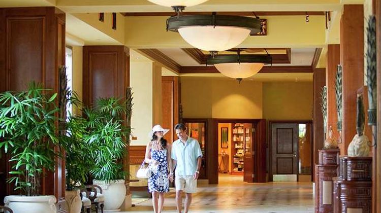 Hilton Grand Vacations Grand Waikikian Lobby