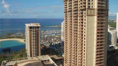 Hilton Grand Vacations Grand Waikikian