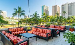Doubletree by Hilton Alana Hotel Waikiki
