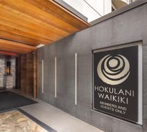 Hilton Grand Vacations Hokulani Waikiki Exterior