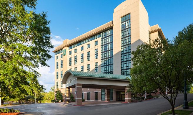 Embassy Suites Hot Springs - Hotel & Spa Exterior