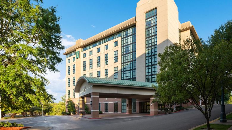 <b>Embassy Suites Hot Springs - Hotel & Spa Exterior</b>. Images powered by <a href="https://iceportal.shijigroup.com/" title="IcePortal" target="_blank">IcePortal</a>.