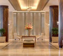 Hilton Americas Houston Lobby