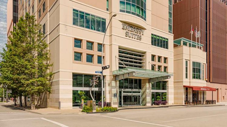 Embassy Suites Houston - Downtown Exterior