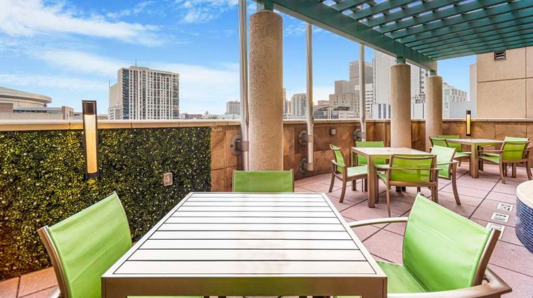 Embassy Suites Houston - Downtown Exterior