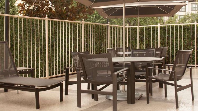 Embassy Suites Houston-Near the Galleria Pool