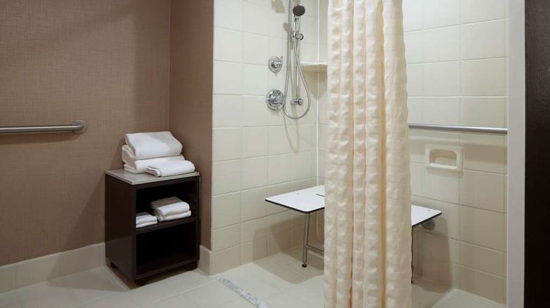 <b>Embassy Suites Houston-Near the Galleria Room</b>. Images powered by <a href="https://iceportal.shijigroup.com/" title="IcePortal" target="_blank">IcePortal</a>.