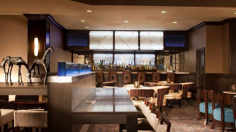 <b>Embassy Suites Houston-Near the Galleria Restaurant</b>. Images powered by <a href="https://iceportal.shijigroup.com/" title="IcePortal" target="_blank">IcePortal</a>.