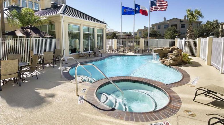 <b>Hilton Garden Inn Galleria Area Pool</b>. Images powered by <a href="https://iceportal.shijigroup.com/" title="IcePortal" target="_blank">IcePortal</a>.