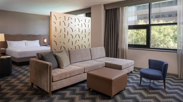 Hilton Houston North Room
