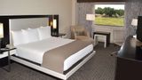 <b>DoubleTree by Hilton Houston Hobby Arpt Room</b>. Images powered by <a href="https://iceportal.shijigroup.com/" title="IcePortal" target="_blank">IcePortal</a>.