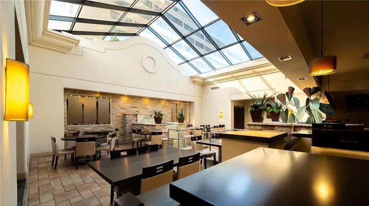 DoubleTree by Hilton Houston Hobby Arpt Restaurant