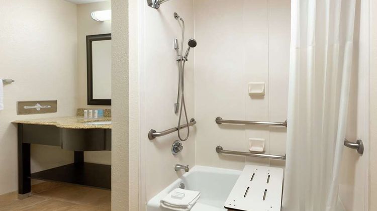 Hampton Inn & Suites Clear Lake-NASA Room