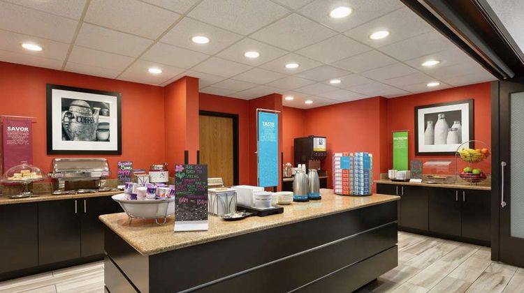 Hampton Inn & Suites Clear Lake-NASA Restaurant