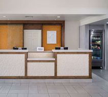 Hilton Garden Inn Houston/Bush Airport Lobby