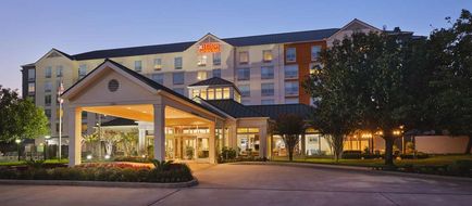 Hilton Garden Inn Houston/Bush Airport Exterior