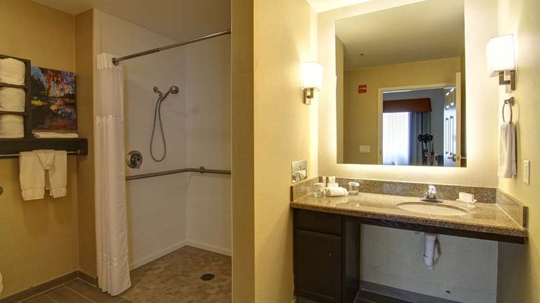 <b>Homewood Suites by Hilton-Kingwood Room</b>. Images powered by <a href="https://iceportal.shijigroup.com/" title="IcePortal" target="_blank">IcePortal</a>.