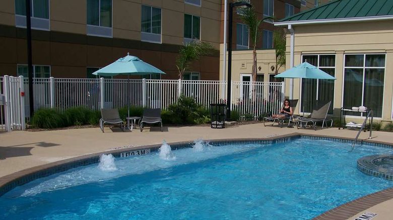 <b>Hilton Garden Inn Houston/Pearland Pool</b>. Images powered by <a href="https://iceportal.shijigroup.com/" title="IcePortal" target="_blank">IcePortal</a>.