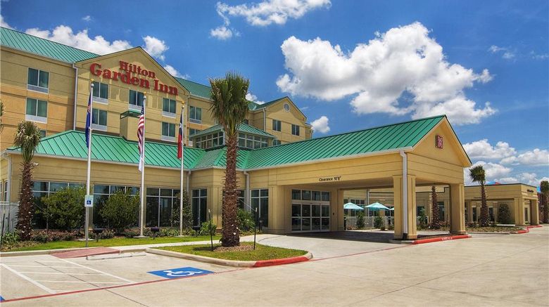 Hilton Garden Inn Houston/Pearland Exterior. Images powered by <a href="https://iceportal.shijigroup.com" target="_blank" rel="noopener">Ice Portal</a>.
