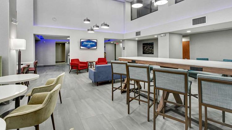 Hampton Inn Houston-Pearland Lobby