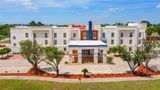 <b>Hampton Inn Houston-Pearland Exterior</b>. Images powered by <a href="https://iceportal.shijigroup.com/" title="IcePortal" target="_blank">IcePortal</a>.