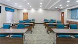 <b>Hampton Inn Houston-Pearland Meeting</b>. Images powered by <a href="https://iceportal.shijigroup.com/" title="IcePortal" target="_blank">IcePortal</a>.