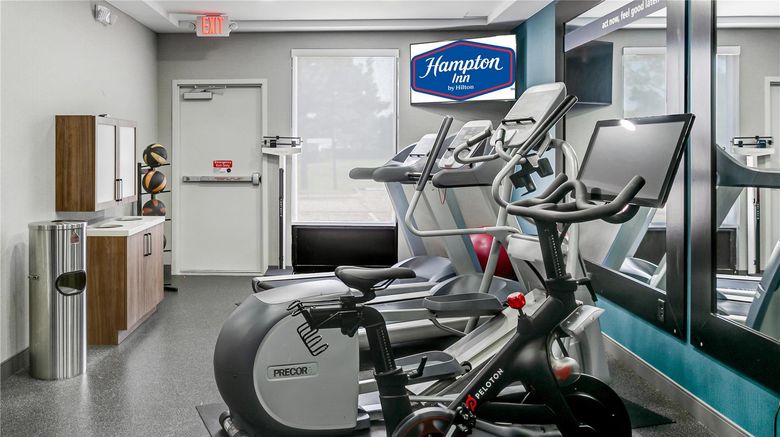 <b>Hampton Inn Houston-Pearland Health</b>. Images powered by <a href="https://iceportal.shijigroup.com/" title="IcePortal" target="_blank">IcePortal</a>.
