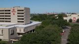 Hilton University of Houston Exterior
