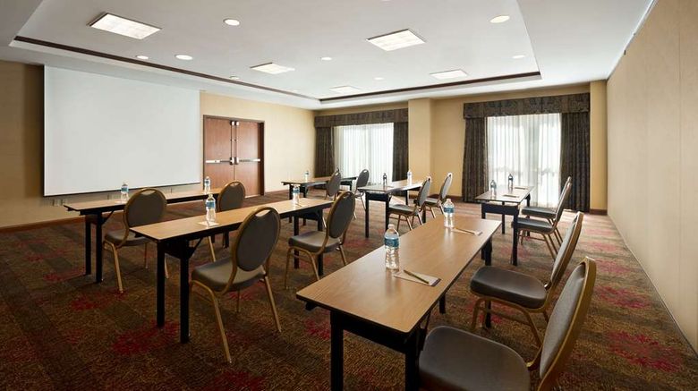 <b>Hilton Garden Inn Houston/The Woodlands Meeting</b>. Images powered by <a href="https://iceportal.shijigroup.com/" title="IcePortal" target="_blank">IcePortal</a>.