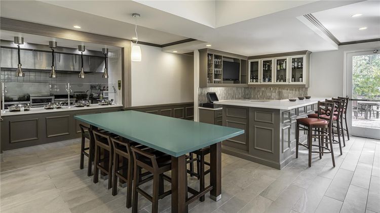 Hilton Garden Inn Houston/The Woodlands Restaurant