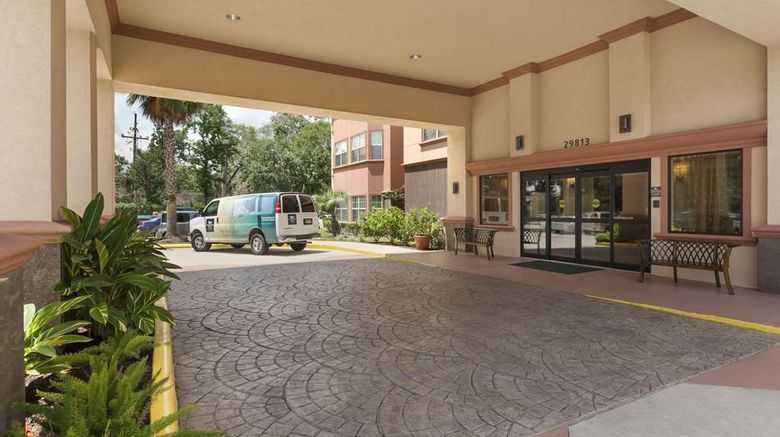 <b>Homewood Suites Houston-Woodlands Exterior</b>. Images powered by <a href="https://iceportal.shijigroup.com/" title="IcePortal" target="_blank">IcePortal</a>.