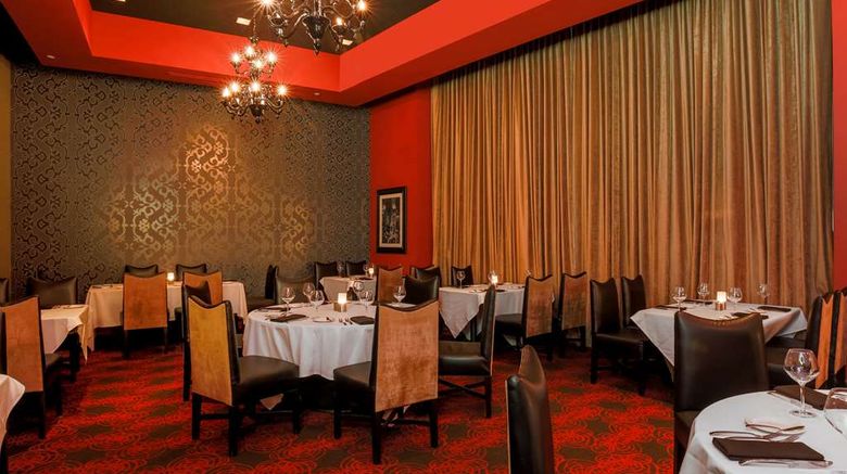 <b>Hilton Branson Convention Center Restaurant</b>. Images powered by <a href="https://iceportal.shijigroup.com/" title="IcePortal" target="_blank">IcePortal</a>.