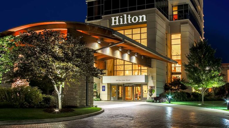 Hilton Branson Convention Center Exterior. Images powered by <a href="https://iceportal.shijigroup.com" target="_blank" rel="noopener">Ice Portal</a>.