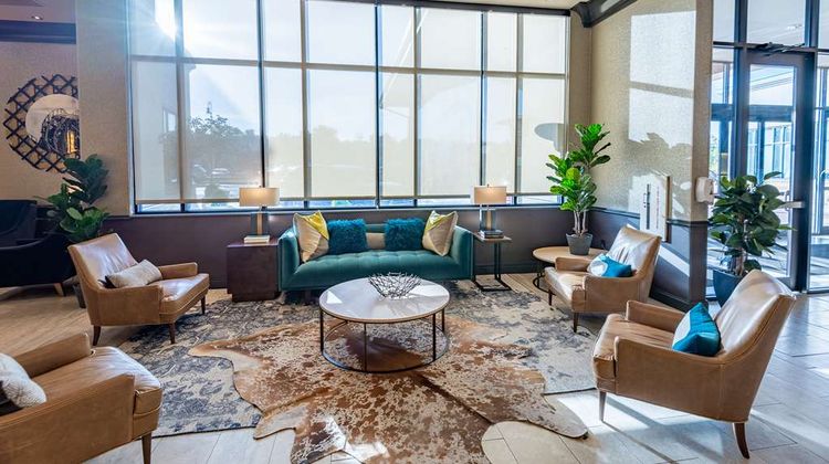 Hilton Promenade at Branson Landing Lobby