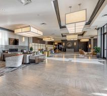 Hilton Promenade at Branson Landing Lobby