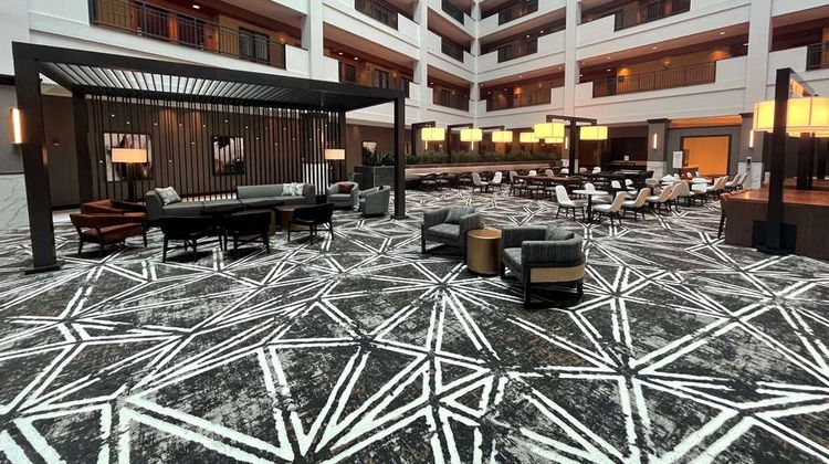 Embassy Suites Huntsville - Hotel & Spa Lobby