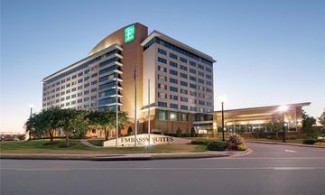 Embassy Suites Huntsville - Hotel & Spa