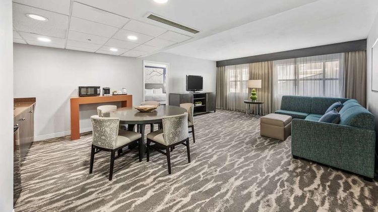 DoubleTree Suites Hotel Huntsville South Room